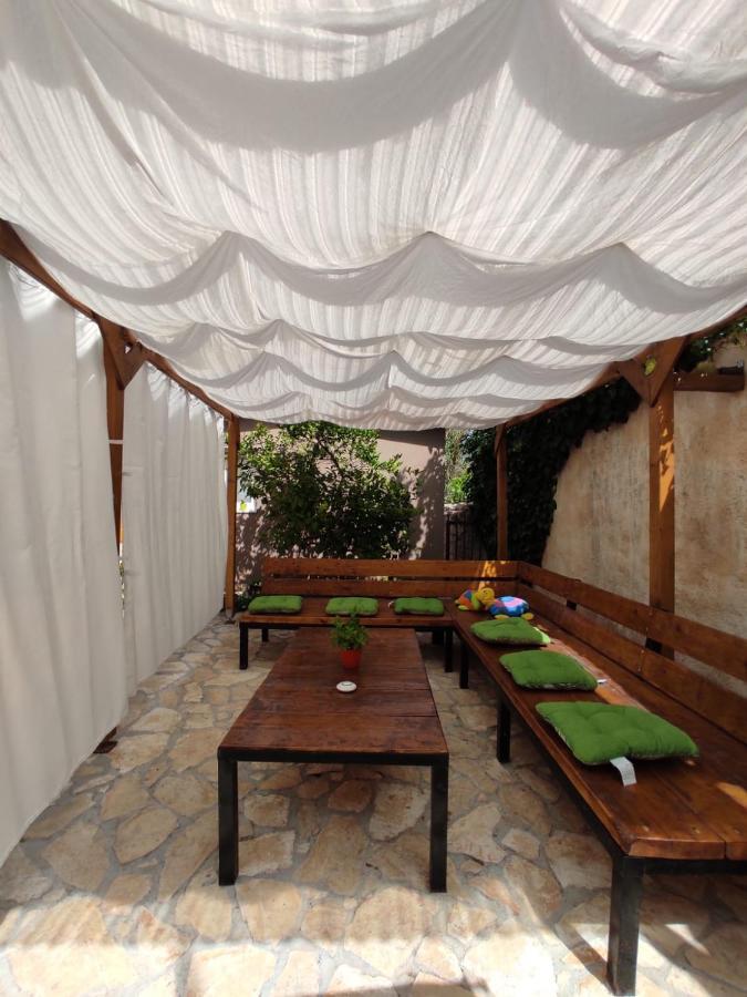 Apartmani Amans Pula Luaran gambar