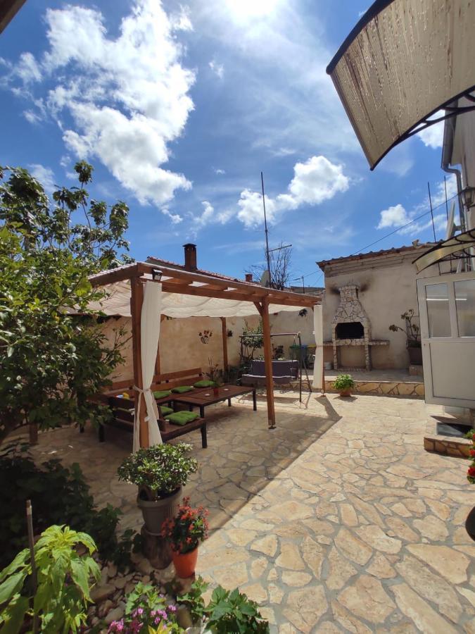 Apartmani Amans Pula Luaran gambar
